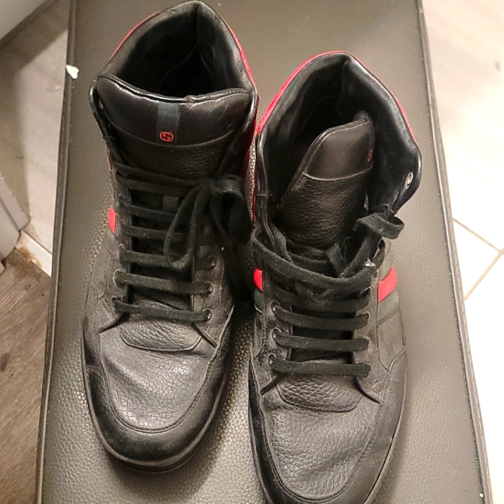 Used size 11 Gucci  sneaker